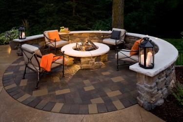 16' circular pave patio with a gas fire pit